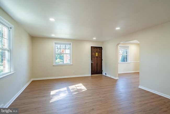 property at 33 Sterner Ave