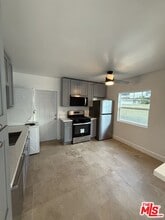 13632 Cerise Ave in Hawthorne, CA - Building Photo - Building Photo