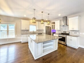 3712 Elmhurst Ave in Royal Oak, MI - Building Photo - Building Photo