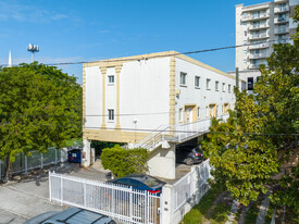 821 SW 2nd St Apartamentos