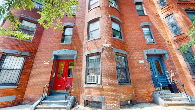 88 Hammond St in Boston, MA - Building Photo - Building Photo