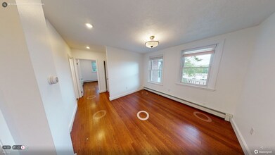 322 Tappan St, Unit 4 in Brookline, MA - Building Photo - Building Photo