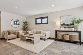 4529 Vandervork Ave in Minneapolis, MN - Building Photo - Building Photo