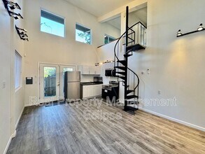 21606 3rd Ave NE in Bothell, WA - Building Photo - Building Photo