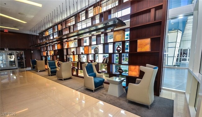 4525 Dean Martin Dr, Unit 910 in Las Vegas, NV - Building Photo - Building Photo