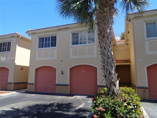 2445 Centergate Dr-Unit -203 in Miramar, FL - Building Photo