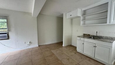 715 Quill St in Orlando, FL - Building Photo - Building Photo