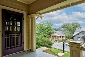 702 Baylor St in Austin, TX - Building Photo - Building Photo