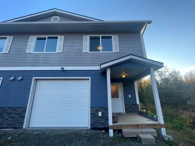 4685 N Baron St in Wasilla, AK - Building Photo - Building Photo
