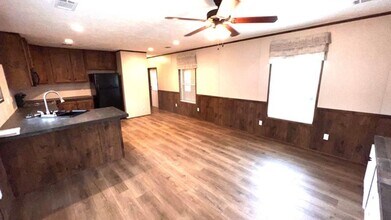 1007 Alexandria Rd SW in Jacksonville, AL - Building Photo - Building Photo