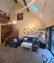 50 Harborview Dr in Port Townsend, WA - Building Photo - Building Photo