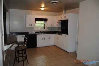 3052 Boswell Dr NW in Huntsville, AL - Building Photo - Building Photo