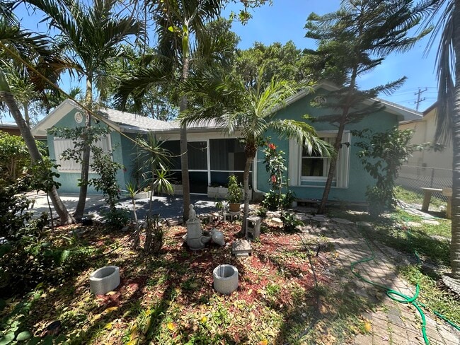 property at 326 N B St