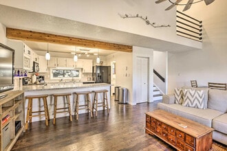 163 Burgundy Cir, Unit ID1386072P in Silverthorne, CO - Foto de edificio - Building Photo