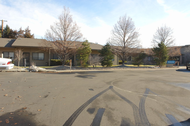 Crescent Place in Yakima, WA - Building Photo - Building Photo