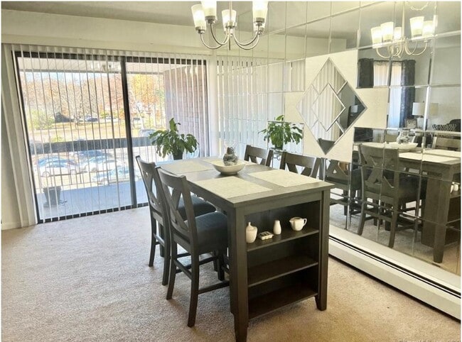 951 High Path Rd, Unit 951 in Windsor, CT - Building Photo - Building Photo