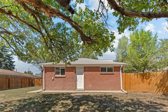 13622 E 13th Pl in Aurora, CO - Building Photo - Building Photo