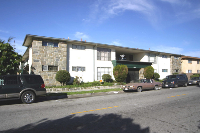 Templeton Street Apartments in Huntington Park, CA - Foto de edificio - Building Photo