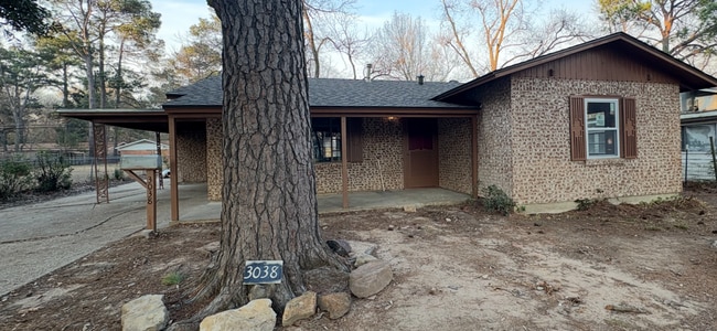 property at 3038 Meadow Ave