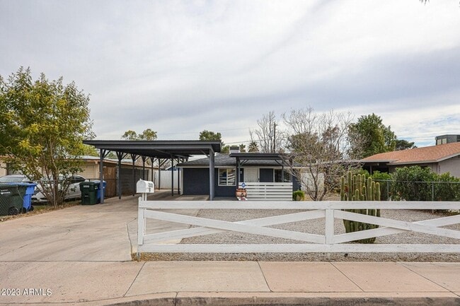 property at 2335 N 28th St