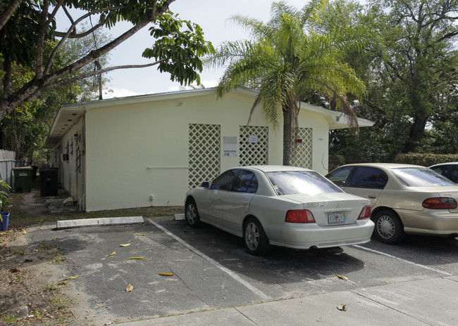 780 NE 122nd St in Miami, FL - Foto de edificio - Building Photo