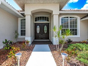 2904 SW Sutton Pl in Palm City, FL - Building Photo - Building Photo