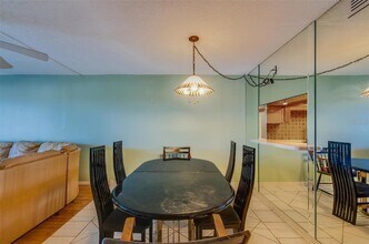 4902 38th Way S in St. Petersburg, FL - Building Photo - Building Photo