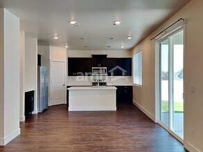 644 S Rocker Ave in Kuna, ID - Building Photo - Building Photo