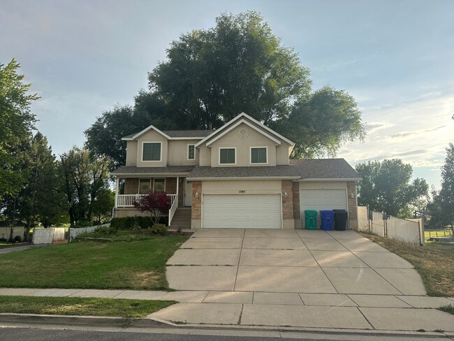 property at 1397 Willow Valley Dr