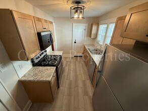 735 S Green St in Winston-Salem, NC - Building Photo - Building Photo