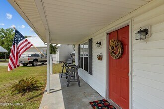 177 Avis Dr in Newport, NC - Building Photo - Building Photo