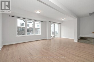 799 Kinstead Private in Ottawa, ON - Building Photo - Building Photo