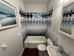 138 W Beard Ave in Syracuse, NY - Building Photo - Building Photo