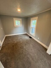 11 Courtland Dr in Akron, OH - Building Photo - Building Photo