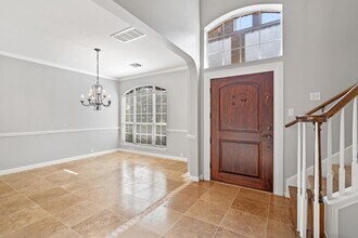 10724 Thoroughbred Dr in Austin, TX - Building Photo - Building Photo