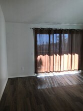 623 W Guadalupe Rd in Mesa, AZ - Building Photo - Building Photo