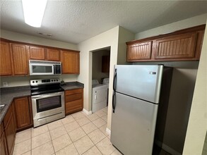 902 S Wood Ave in Fayetteville, AR - Building Photo - Building Photo