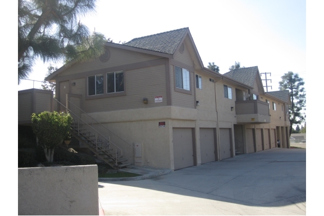 Milestone Apartments in Orange, CA - Building Photo