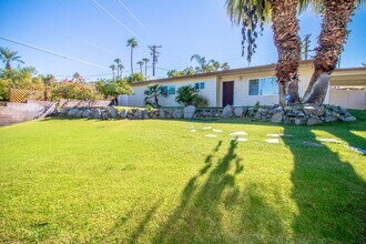 68177 Mountain View Rd in Cathedral City, CA - Building Photo - Building Photo