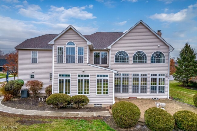 7441 Scioto Ct in Solon, OH - Building Photo - Building Photo