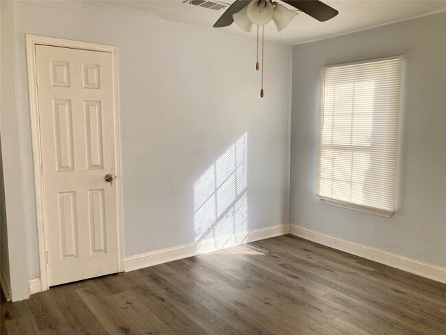 331 Terminal St in Houston, TX - Building Photo - Building Photo