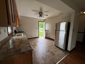 6455 N 106th St in Milwaukee, WI - Building Photo - Building Photo