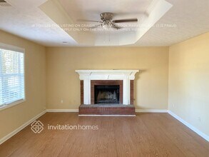 1645 Rose Pointe Dr in Loganville, GA - Foto de edificio - Building Photo