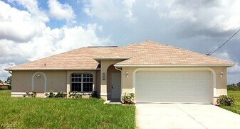 2303 NW 37th Ave in Cape Coral, FL - Building Photo