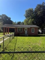 5976 SE 115th St in Belleview, FL - Building Photo