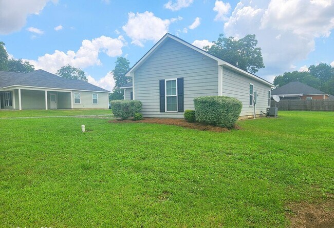 1220 Ball Park Ave NE in Dawson, GA - Building Photo - Building Photo