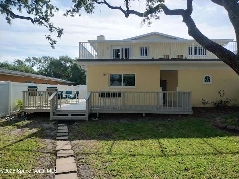 233 S Brevard Ave, Unit 1-4309 in Cocoa Beach, FL - Building Photo