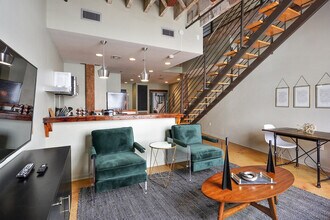 1041 Constance St, Unit SI ID1265380P in New Orleans, LA - Foto de edificio - Building Photo