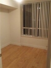 55-455 Strathaven Dr in Mississauga, ON - Building Photo - Building Photo