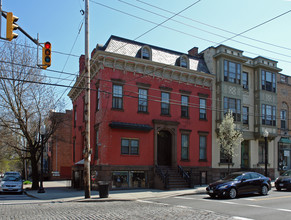 244 Lark St in Albany, NY - Building Photo - Building Photo